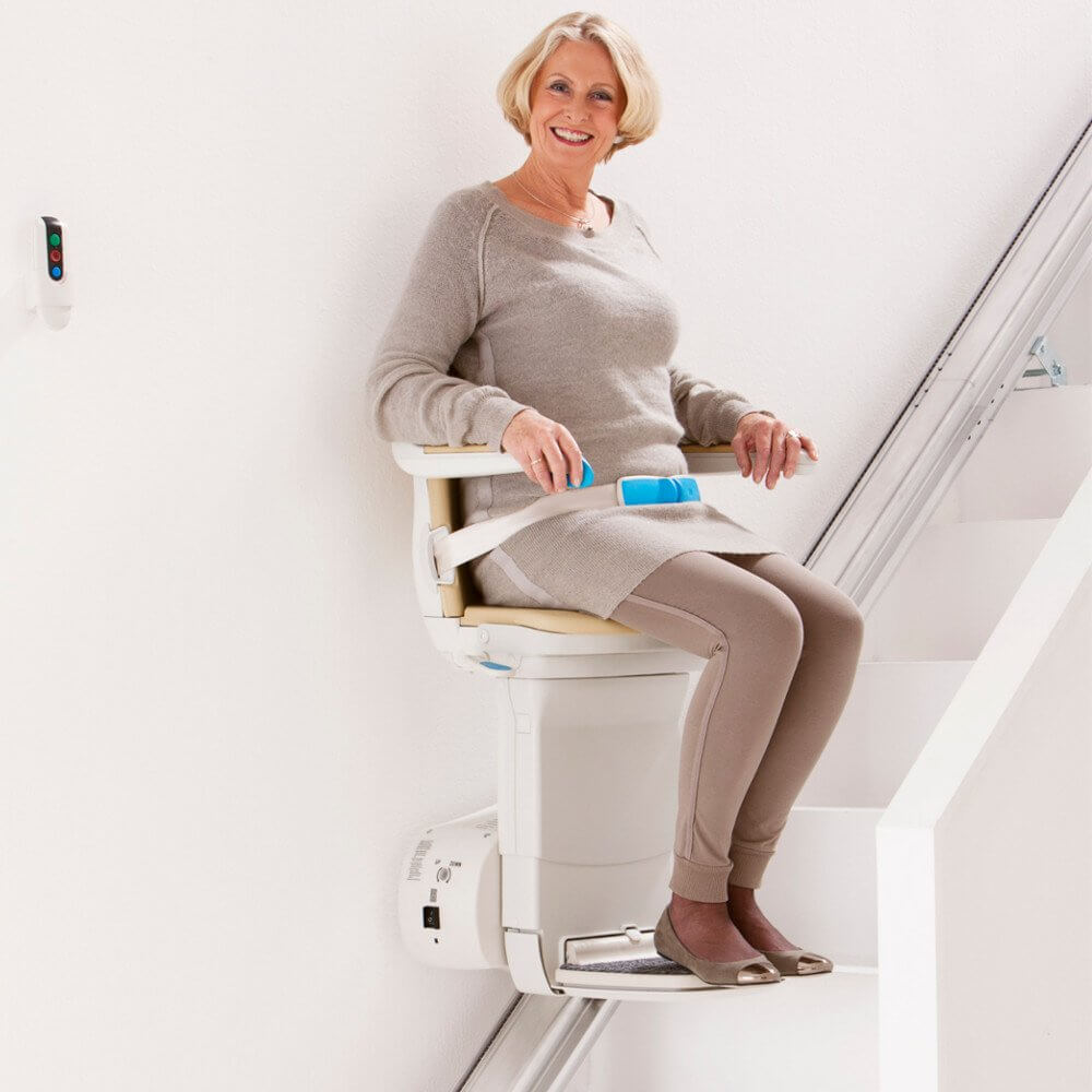 Handicare 950+ Straight Stairlift - Image 3