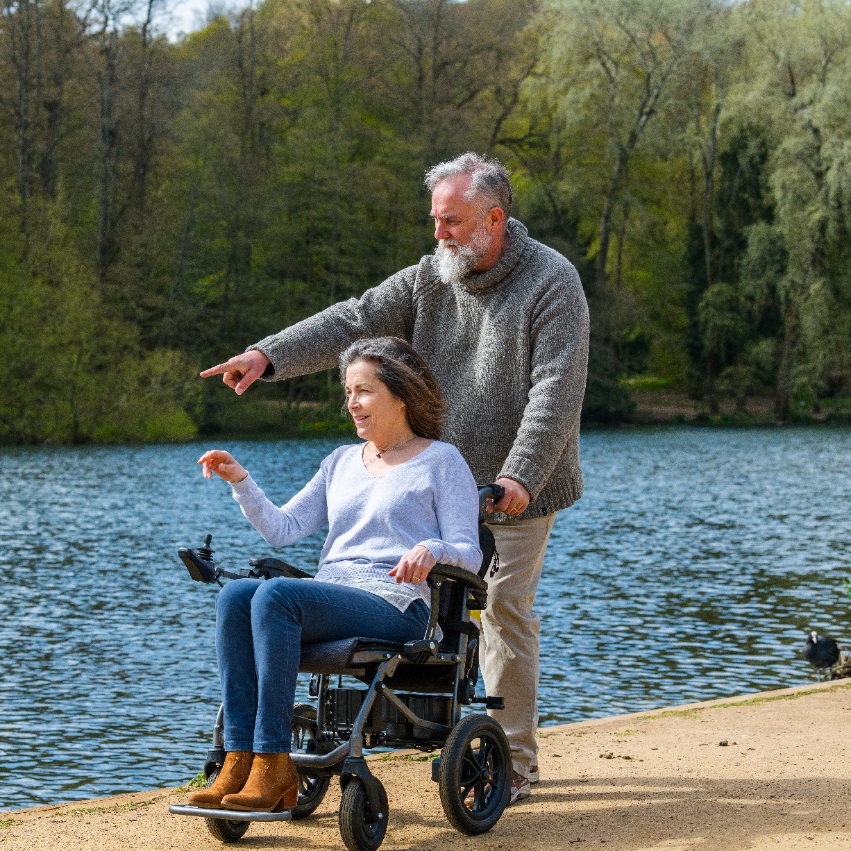 Efoldi Powerchair (15kg) - Image 2