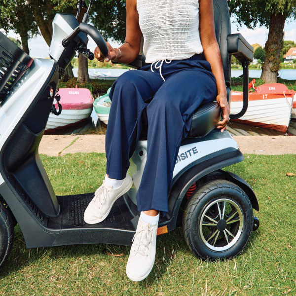 XQUISITE MOTION - Image 4